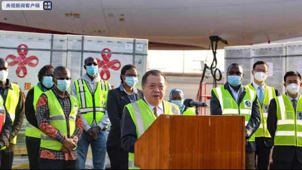 首批中國援助新冠疫苗運抵肯亞 將盡快為肯普通居民免費接種