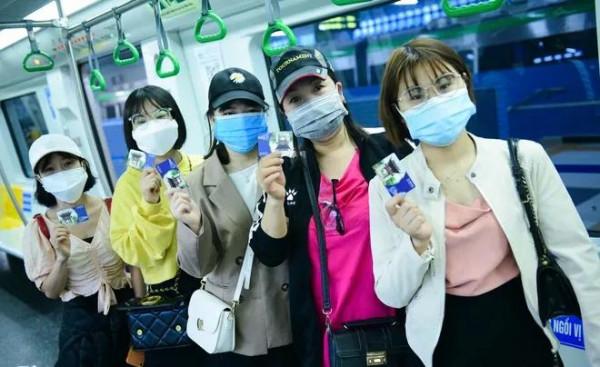 河內輕軌第一天收費運營，幾乎無人乘坐 這是為何？