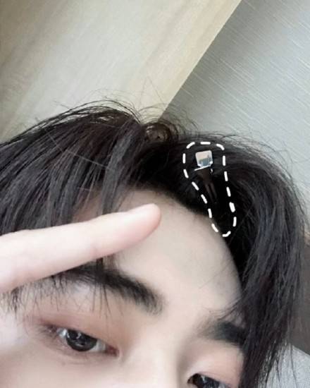 張子楓多次暗秀恩愛&excl;男方機場黑臉&comma;國民妹妹和塌房愛豆戀愛口碑跌