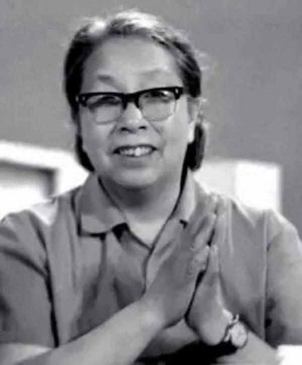 洪學智親自安排一桌湖南飯菜,不告訴彭總請誰,直言是熟悉的貴賓 洪學智親自安排一桌湖南飯菜,不告訴彭總請誰,直言是熟悉的貴賓