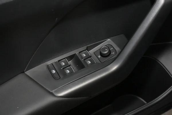 途鎧VS探影，兄弟車型之爭！