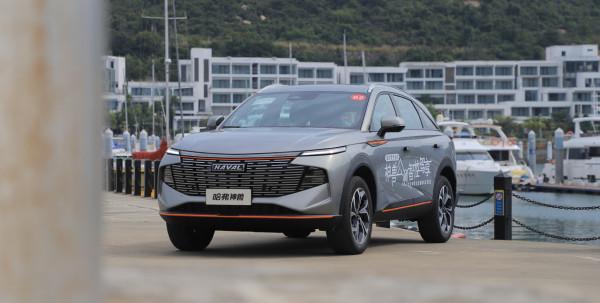 「鵬哥聊車」未來已來，智慧戰線向後蔓延？試駕全新哈弗神獸