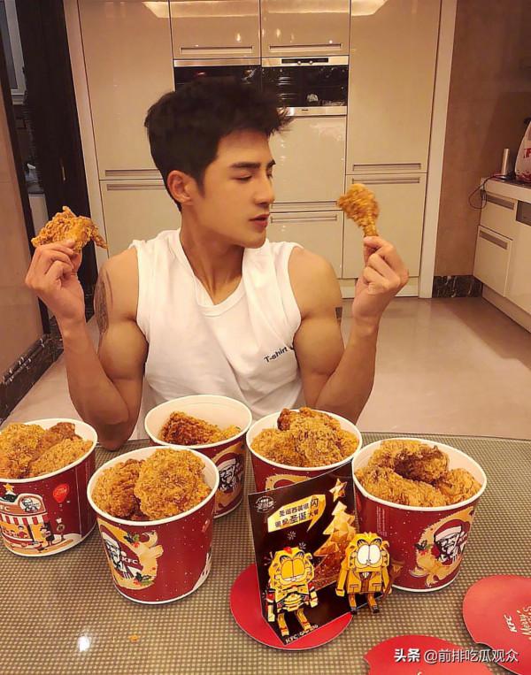 曾因哭照九宮格上熱搜的姜潮坦言有一年沒有任何工作