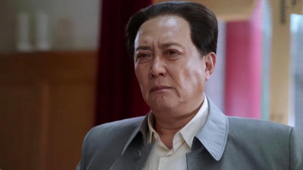 紅軍團長下鄉務農8年,直到主席派人將其接走,村民才知真面目 紅軍團長下鄉務農8年,直到主席派人將其接走,村民才知真面目