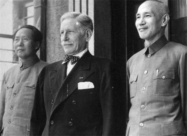 重慶談判時,蔣介石準備讓毛澤東當新疆省長,主席得知有何反應 重慶談判時,蔣介石準備讓毛澤東當新疆省長,主席得知有何反應