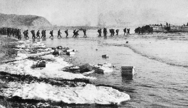 長津湖#付出生命的代價 戰士們用生命和鮮血衝破敵人最後一道防線 長津湖#付出生命的代價 戰士們用生命和鮮血衝破敵人最後一道防線