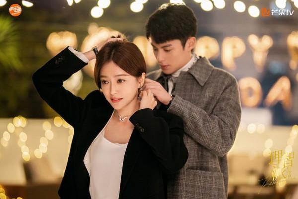 今年電視劇收視女王top10!童瑤逆風翻紅,冠軍霸屏2021 今年電視劇收視女王top10!童瑤逆風翻紅,冠軍霸屏2021