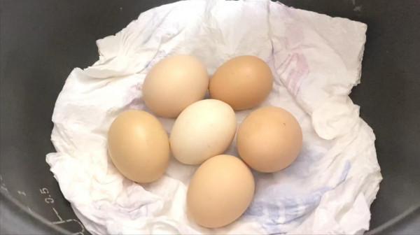 雞蛋別再用水煮了,保姆教你新方法,只需1分鐘,雞蛋鮮嫩不粘殼 雞蛋別再用水煮了,保姆教你新方法,只需1分鐘,雞蛋鮮嫩不粘殼