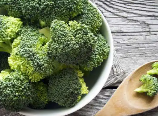 別再吃檸檬補維C啦！這些蔬菜可比檸檬管用多了