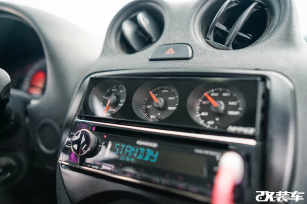 全國僅此一輛戰神GT-R的小表弟，沒想到nismo還有買菜功能