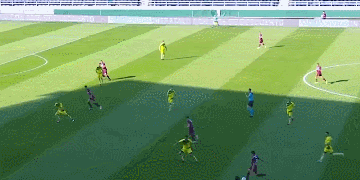 34歲的梅西很年輕!看看這把41歲阿根廷老槍:目標直指金靴和冠軍 34歲的梅西很年輕!看看這把41歲阿根廷老槍:目標直指金靴和冠軍