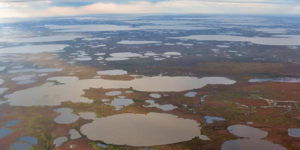 萬人城鎮正變成一個湖，俄羅斯到處都在融化？有人要賣房跑路了