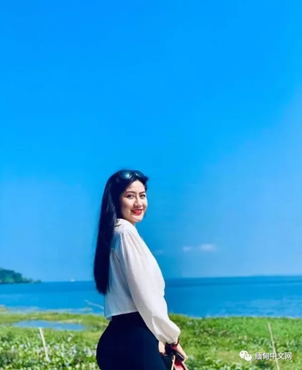 什麼情況？緬北克欽著名的湖泊，水面漂著不少死魚