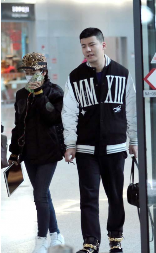 裝窮,插足別人感情,賣慘,是娛樂圈讓吉克雋逸變矯情了嗎? 裝窮,插足別人感情,賣慘,是娛樂圈讓吉克雋逸變矯情了嗎?