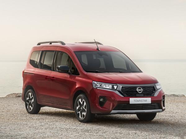 日產Townstar官圖釋出,將接替NV200,採用全新的設計 日產Townstar官圖釋出,將接替NV200,採用全新的設計