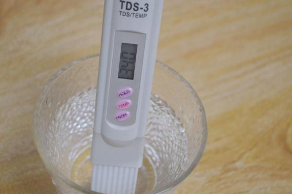 別買瓶裝水了，貴！一天3毛錢的魔凡RO反滲透即熱淨水機，真香