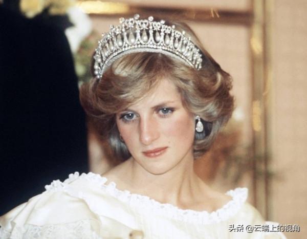 明明有別的可以選擇，為什麼多年來凱特只對這頂頭冠情有獨鍾？