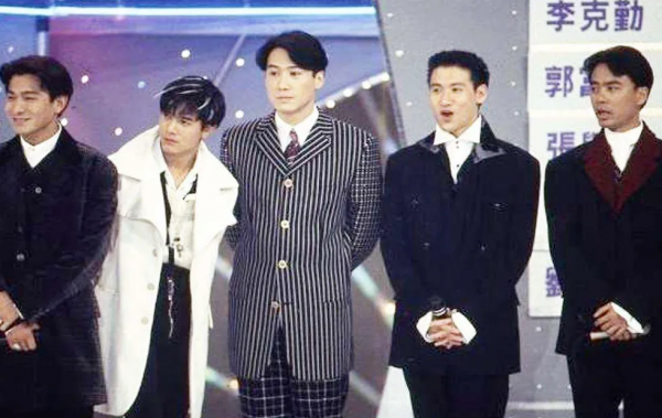 寶麗金雙子星，李克勤與黃凱芹的人生走向，為何中間夾著周慧敏？