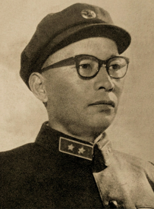 東北野戰軍12個縱隊的政委在1955年都被授予什麼軍銜？