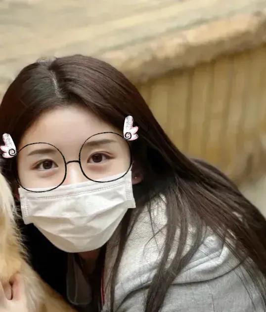 如果我們能夠在一起，我會告訴你一個新疆兵團好女孩兒的大學故事