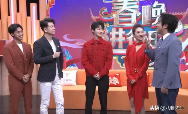 《春晚進行時》李玟臉部浮腫，宋茜妝容厚重，賈乃亮蕭敬騰撞衫