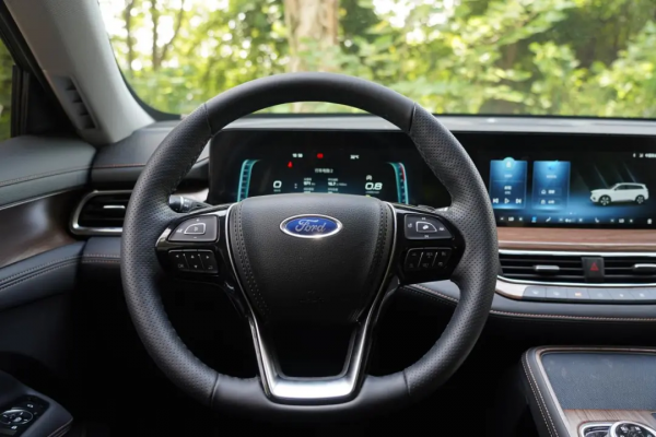 超值之選，試駕江鈴福特領裕