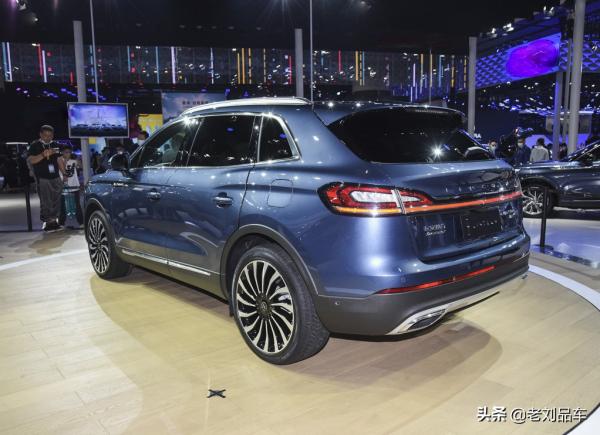 長安林肯航海家2.7T四驅總統版，外形高大威猛，內飾豪華精緻