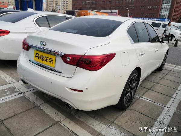 二手車丨日系豪華品牌運動後驅車，十七萬值得考慮嗎？