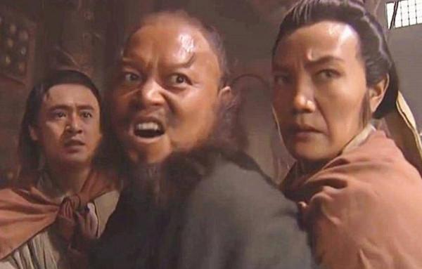 燕青為何挑著一擔珠寶偷偷離開？他若不溜走，會死得比宋江更慘