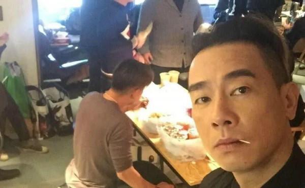 陳小春璀璨情史:6個前任都是靚妹,為何選擇樣貌平平的應採兒? 陳小春璀璨情史:6個前任都是靚妹,為何選擇樣貌平平的應採兒?