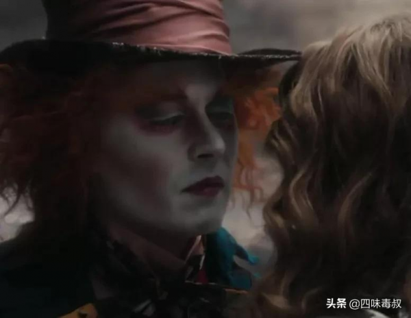 《愛麗絲夢遊仙境》：女性主義下的現實與夢境