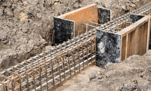 農村蓋磚混房，做什麼“基礎”好？準備蓋房的朋友看過來