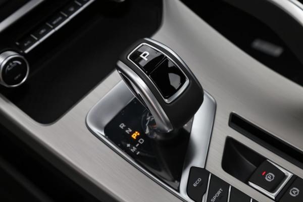 三款10萬級效能選手？最慢7秒多破百，SUV、轎車都有，適合年輕人