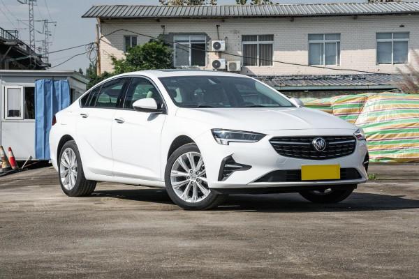 20萬預算不一定看凱美瑞，這三款中型車同樣是精品，優惠還不低