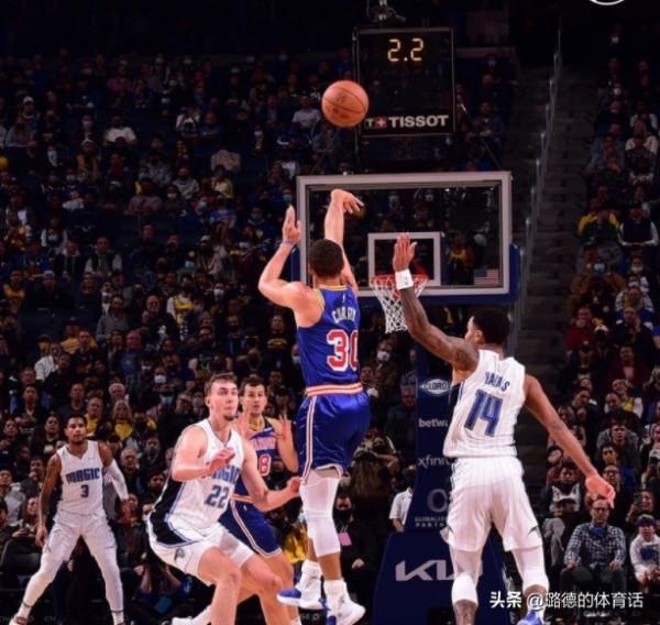 衝擊單場15記三分!追夢要庫裡出手30次三分,科爾:儘可能去投 衝擊單場15記三分!追夢要庫裡出手30次三分,科爾:儘可能去投