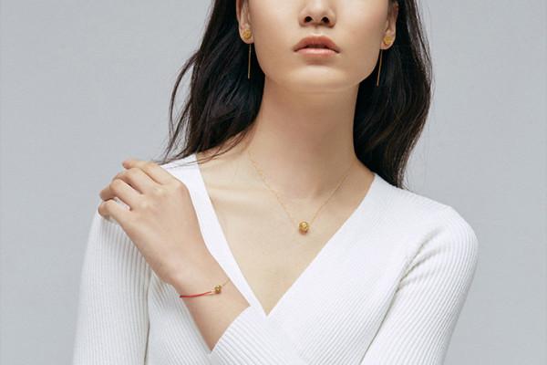 許久未見的孫儷娘娘戴5千萬珠寶貴氣逼人，我也要用珠寶改變自己