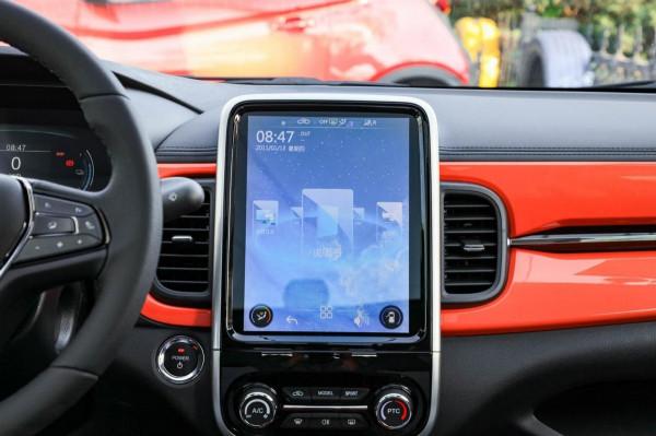 奇瑞的全新代步車小螞蟻，僅5.99萬起，三門四座，能跑301公里