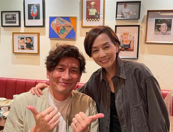 《家有喜事》演員29年後重聚!毛舜筠氣質好,“家明表哥”仍帥氣 《家有喜事》演員29年後重聚!毛舜筠氣質好,“家明表哥”仍帥氣