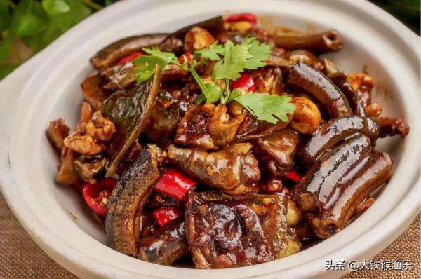 釣魚人公認最好吃的十種淡水魚，黃河鯉魚上榜，四大家魚遭人嫌棄