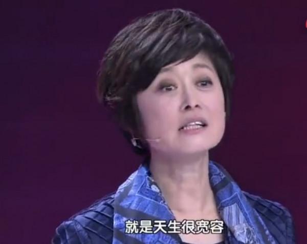 央視主播敬一丹：退休生活有淚水，把母親的1700封信寫成一本書