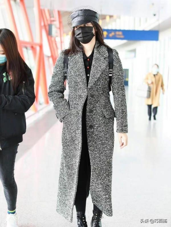 好久不見的宋佳終於來嘍！機場私服穿搭又酷又保暖，格調真高階