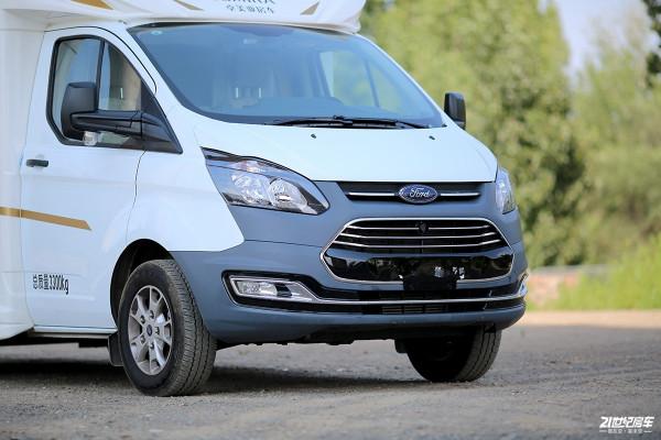 福特新全順底盤打造，不懼限高，自由出行！實拍卓美亞卓越X3房車