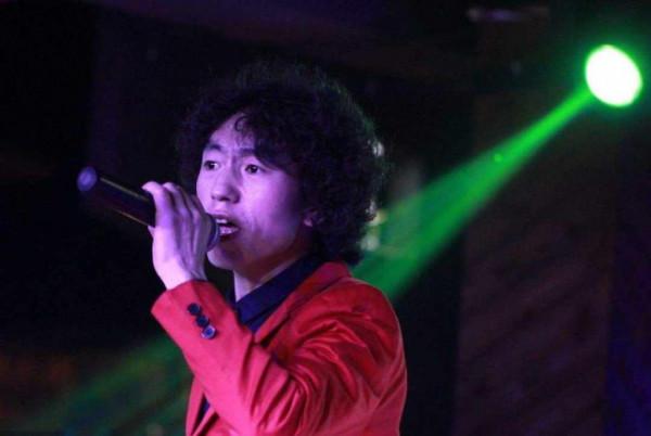 6個草根明星的現狀，大衣哥200斤閨女愁嫁，龐麥郎被送進精神病院