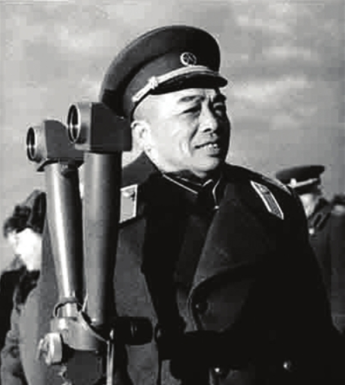 55年全軍大授銜，彭老總很多事親力親為，為何會被部分人誤解？