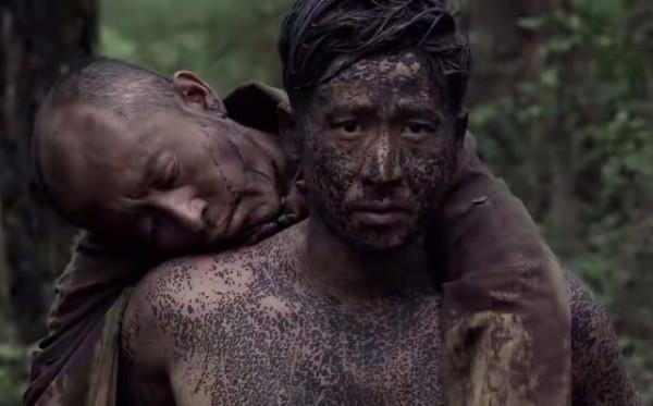 我的團長我的團原著:東北佬李烏拉死後,老鄉迷龍揹著他要走回家 我的團長我的團原著:東北佬李烏拉死後,老鄉迷龍揹著他要走回家