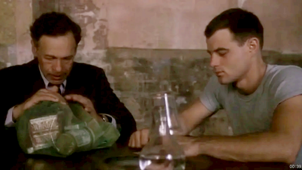 監獄中最可怕的不是獄警，而是告密者，真實事件改編