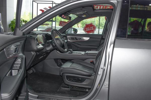 評測傳祺GS8，顏值高提速快，配2.0T渦輪引擎，關鍵18.68萬起