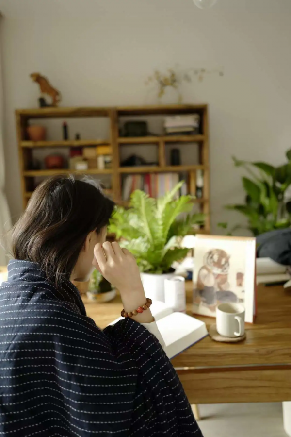 37歲，兩套房，她9年不戀愛，1人住10年：有錢有房，快樂翻倍