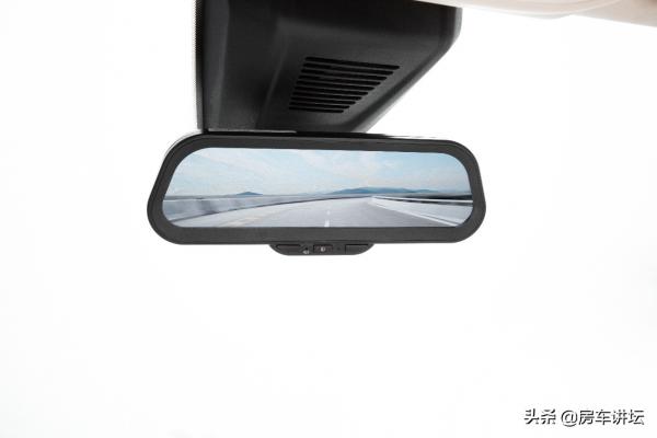 上汽大通旅行家v90旗艦版（豎床）隨時開啟旅行模式