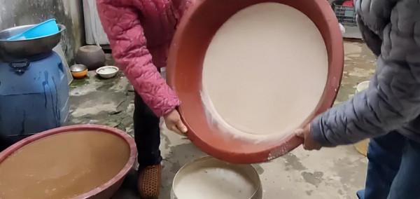 實拍武穴土法秘製紅薯粉,深藏在記憶裡的家鄉味道 實拍武穴土法秘製紅薯粉,深藏在記憶裡的家鄉味道